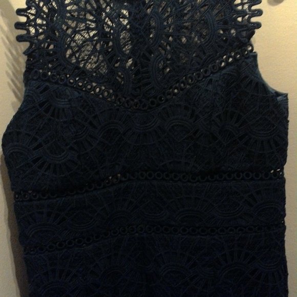 Bardot Pre-owned Lace Dress in size US 8/M - Picture 5 of 7